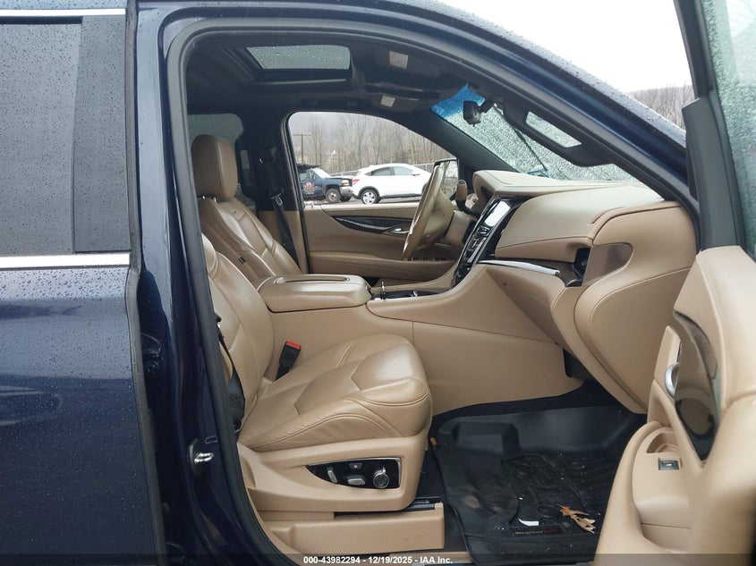 2018 Cadillac Escalade Esv Platinum