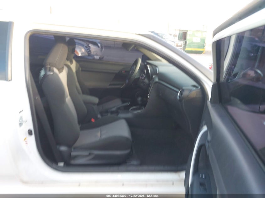 JTKJF5C77E3081571 2014 SCION TC photo no. 5