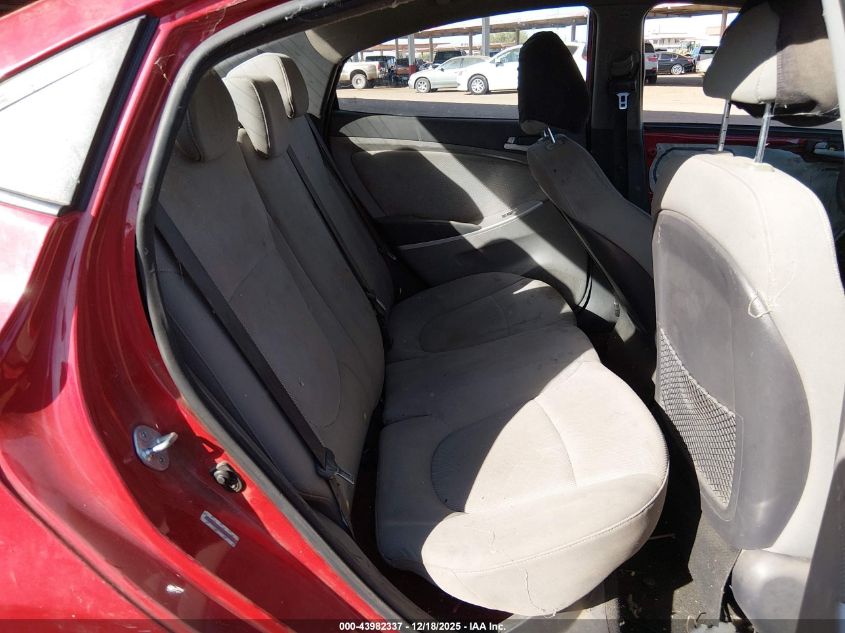 2013 Hyundai Accent Gls VIN: KMHCT4AE9DU521671 Lot: 43982337