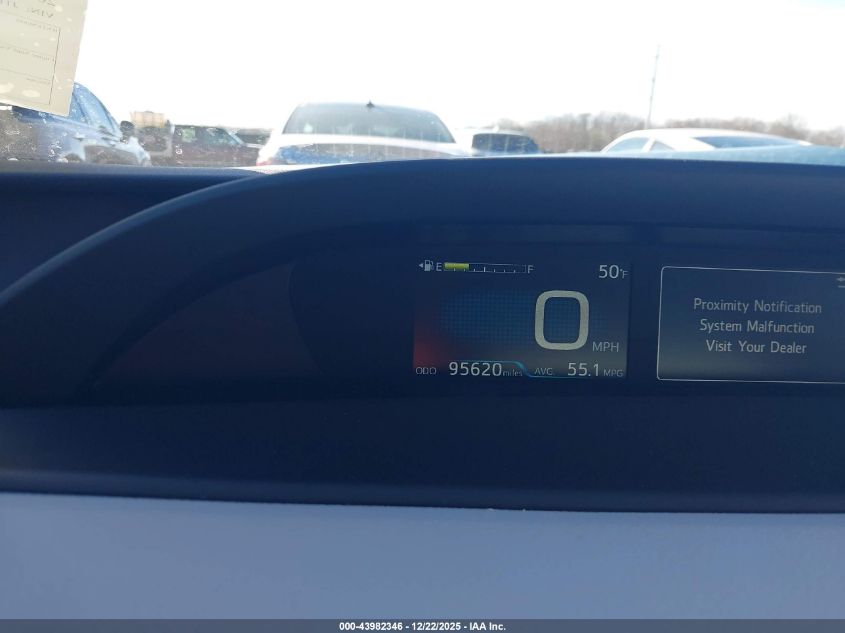 2018 Toyota Prius Three VIN: JTDKARFU3J3067521 Lot: 43982346