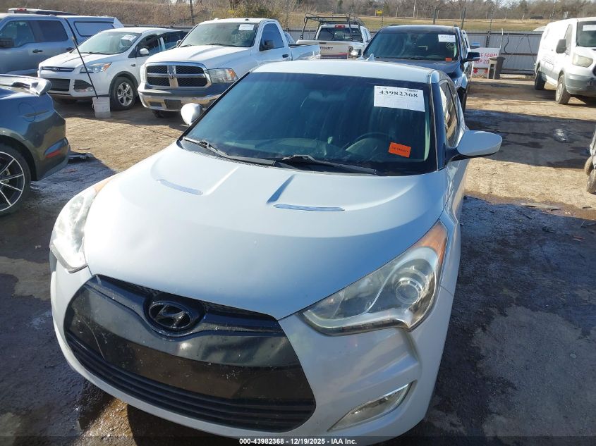 2015 Hyundai Veloster Re:flex VIN: KMHTC6AD9FU221411 Lot: 43982368