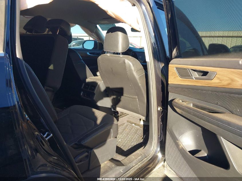 2024 Volkswagen Atlas 2.0T Se W/Technology VIN: 1V2WR2CA2RC536782 Lot: 43982400