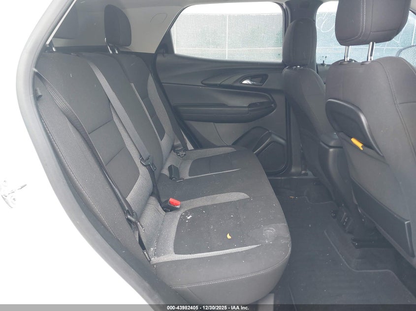VIN KL79MPSL6PB217107 2023 CHEVROLET TRAILBLAZER FWD LT