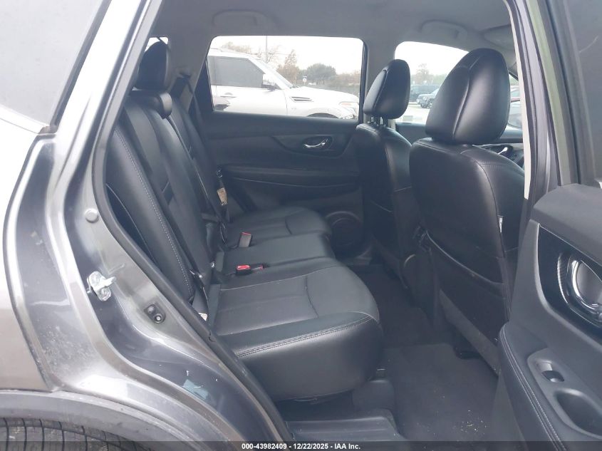 2017 Nissan Rogue Sl VIN: 5N1AT2MT0HC784200 Lot: 43982409