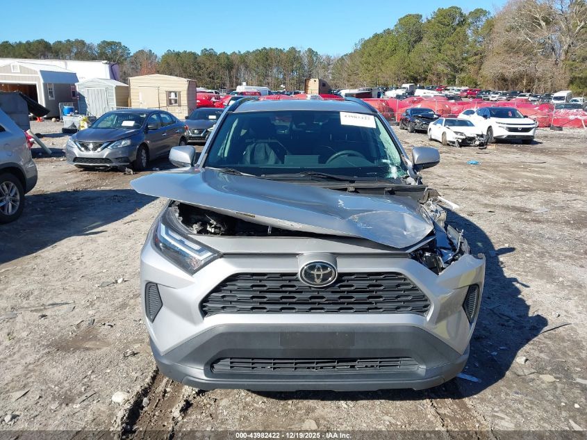 2022 Toyota Rav4 Xle VIN: 2T3P1RFV3NW300041 Lot: 43982422