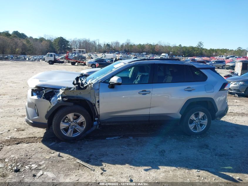 2022 Toyota Rav4 Xle VIN: 2T3P1RFV3NW300041 Lot: 43982422