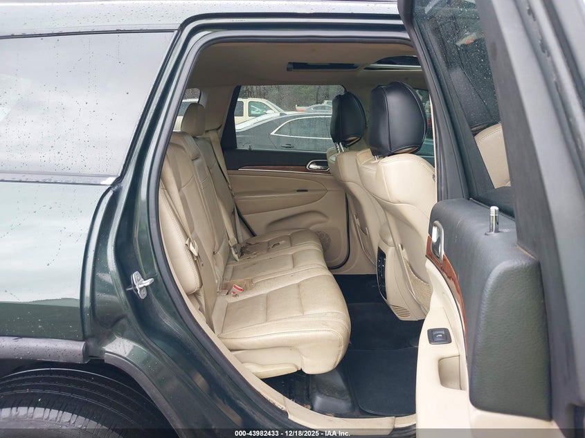 1J4RR5GT5BC745543 2011 JEEP GRAND CHEROKEE photo no. 8