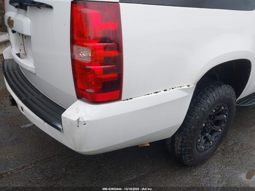 2011 Chevrolet Suburban 2500 Commercial Fleet VIN: 1GNWK5EG2BR304525 Lot: 43982444