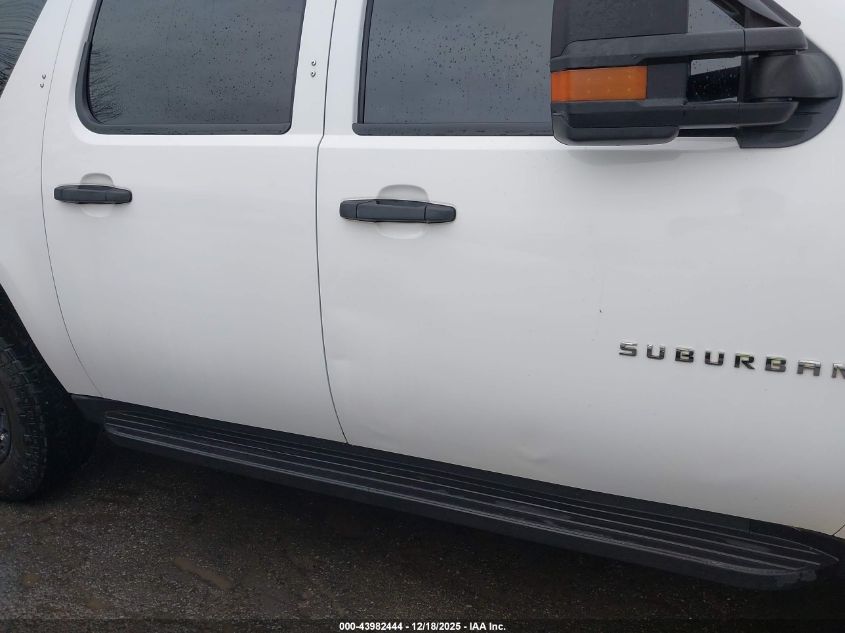 2011 Chevrolet Suburban 2500 Commercial Fleet VIN: 1GNWK5EG2BR304525 Lot: 43982444