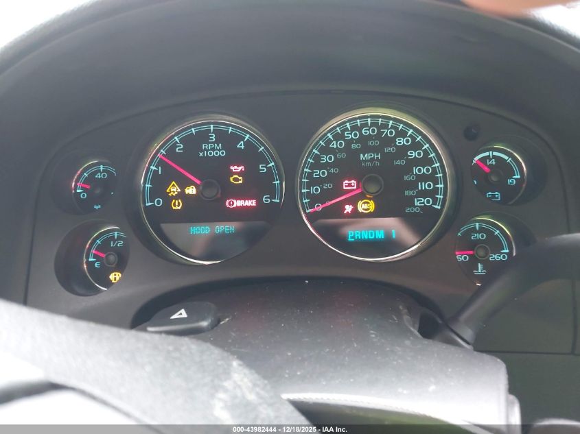 2011 Chevrolet Suburban 2500 Commercial Fleet VIN: 1GNWK5EG2BR304525 Lot: 43982444