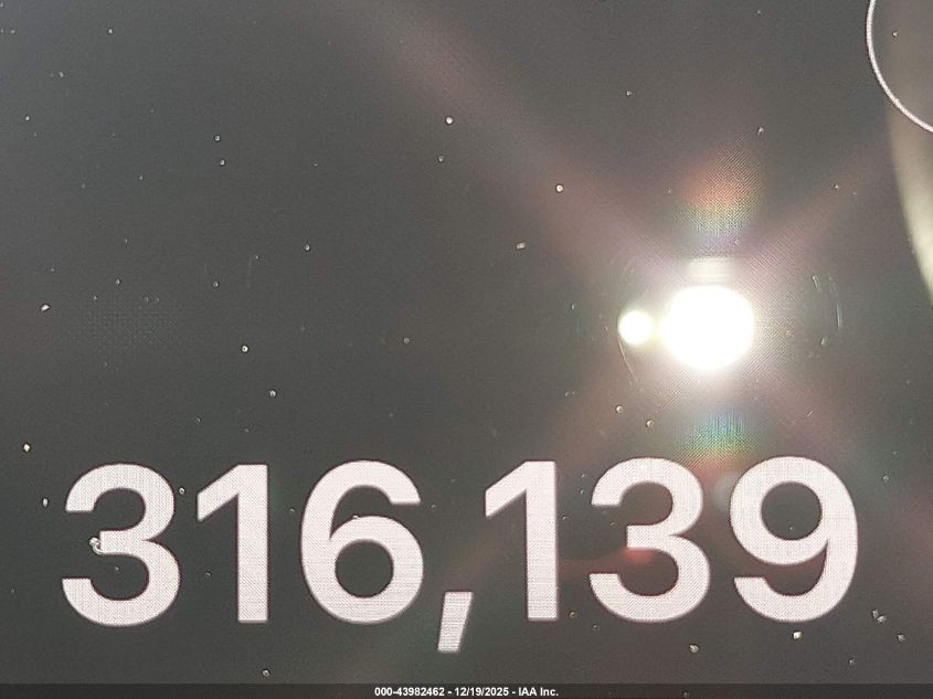 2004 GMC Yukon Slt VIN: 1GKEC13V94R125336 Lot: 43982462