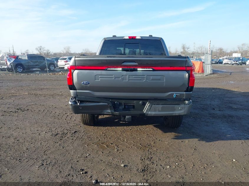 2022 Ford F-150 Lightning Lariat VIN: 1FT6W1EV4NWG11074 Lot: 43982512