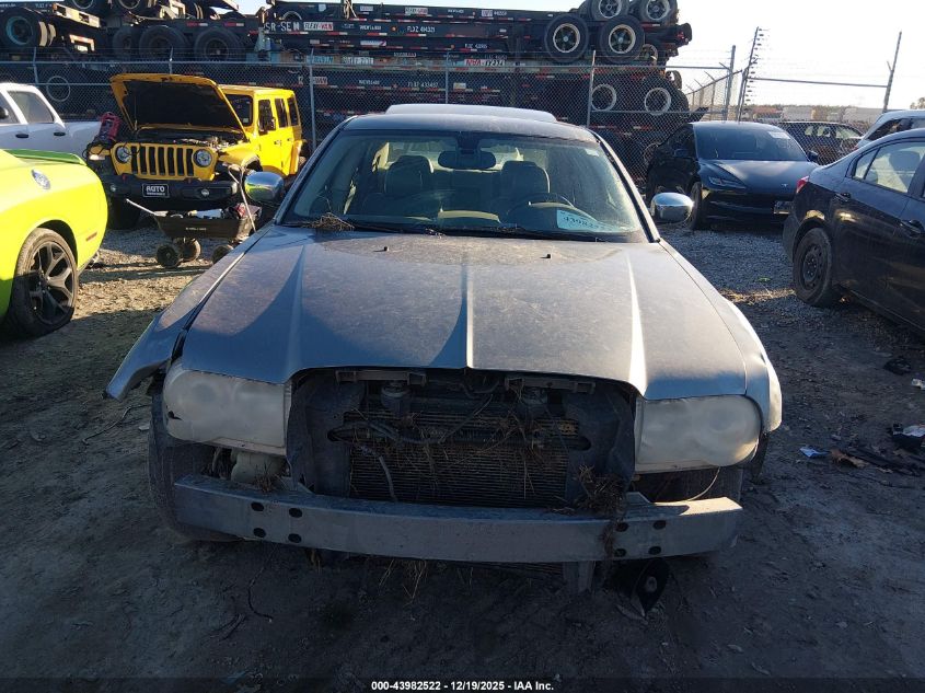 2007 Chrysler 300C VIN: 2C3KA63H77H754064 Lot: 43982522