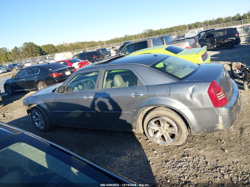 2007 Chrysler 300C VIN: 2C3KA63H77H754064 Lot: 43982522