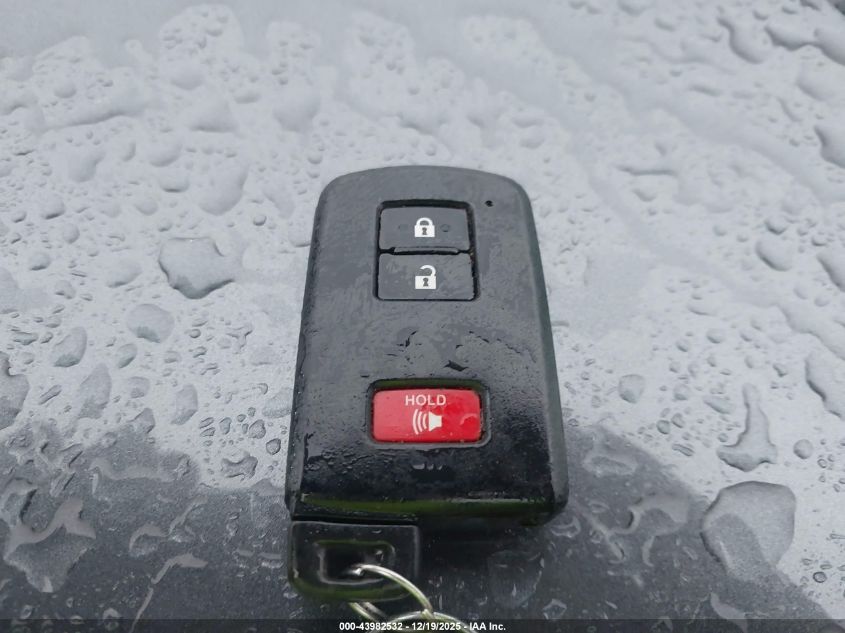 2018 Toyota Rav4 Xle VIN: JTMRFREV3JD252429 Lot: 43982532