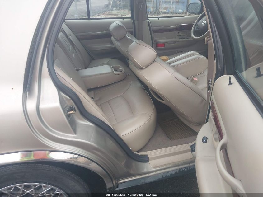 2002 Mercury Grand Marquis Gs VIN: 2MEFM74W32X652779 Lot: 43982543