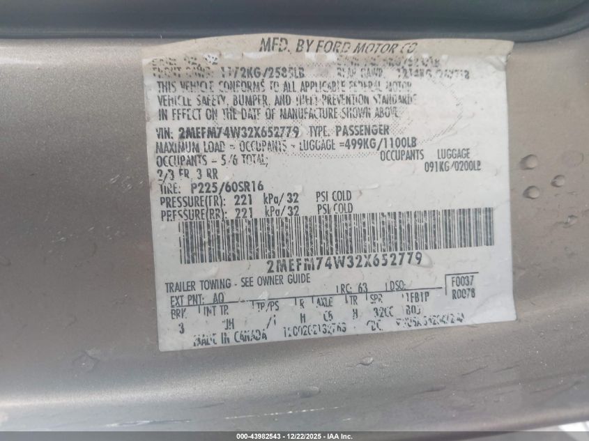 2002 Mercury Grand Marquis Gs VIN: 2MEFM74W32X652779 Lot: 43982543