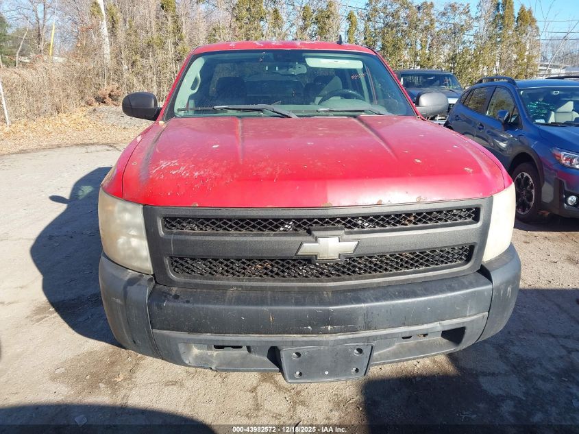 2007 Chevrolet Silverado 1500 Work Truck VIN: 2GCEC19C871680695 Lot: 43982572