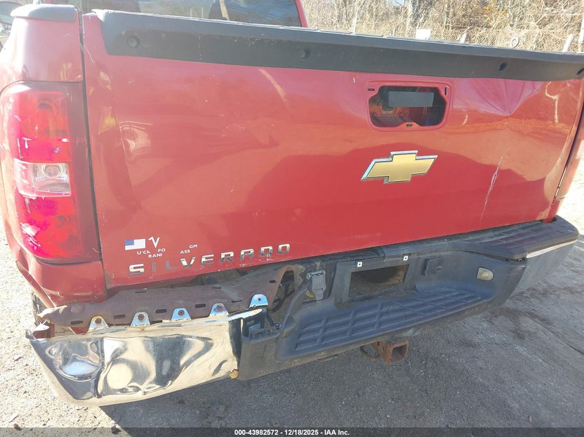 2007 Chevrolet Silverado 1500 Work Truck VIN: 2GCEC19C871680695 Lot: 43982572