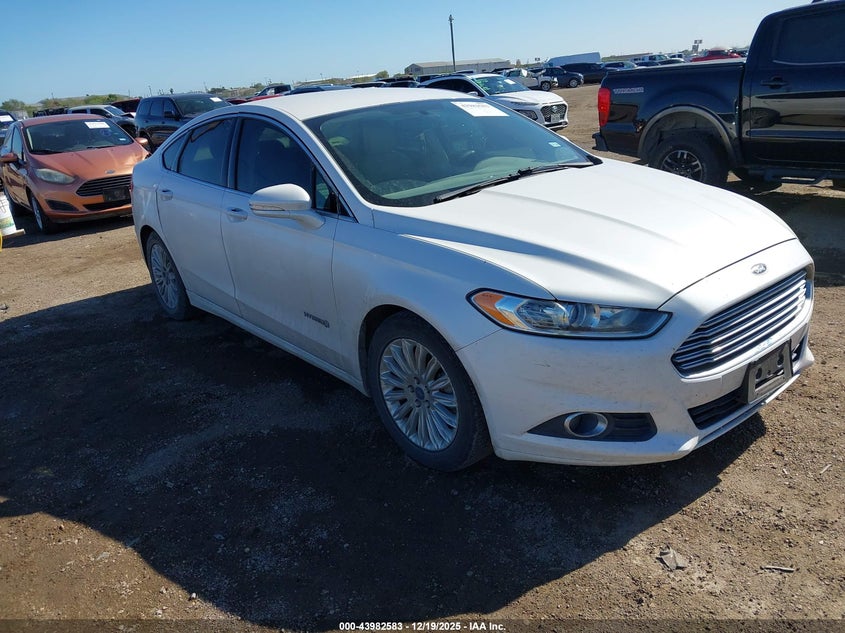 2015 Ford Fusion Hybrid Se