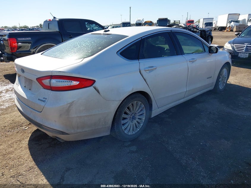 2015 Ford Fusion Hybrid Se
