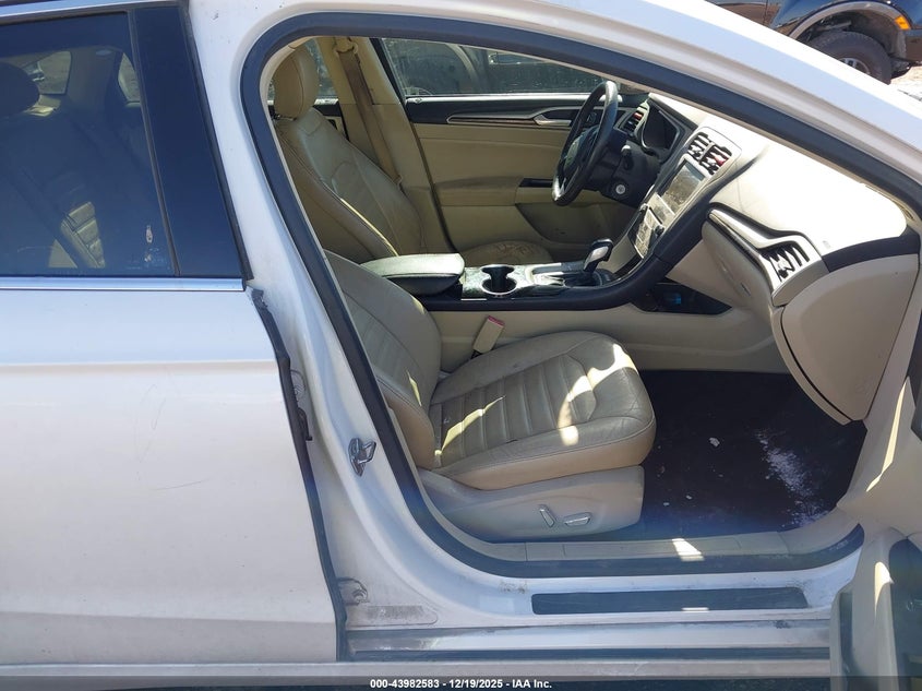 2015 Ford Fusion Hybrid Se