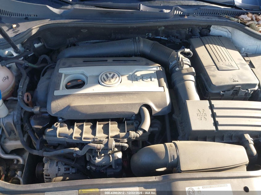 2013 Volkswagen Eos Komfort VIN: WVWBW8AH0DV007484 Lot: 43982612