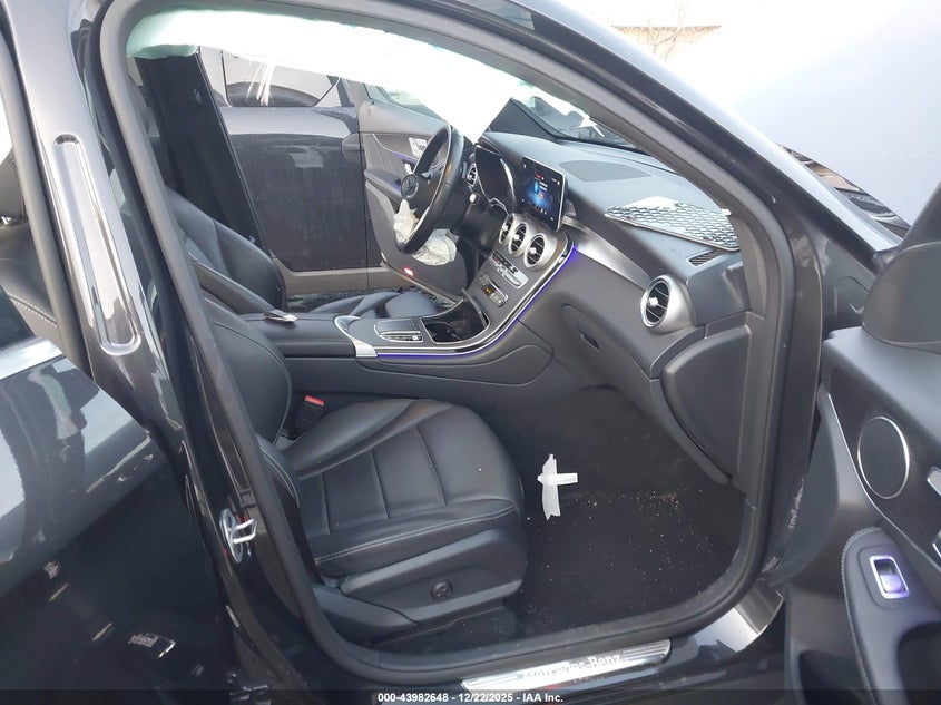 2022 Mercedes-Benz Glc 300 4Matic Suv