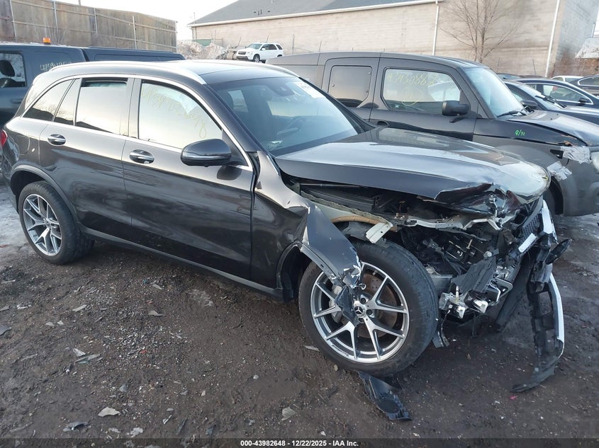 2022 Mercedes-Benz Glc 300 4Matic Suv