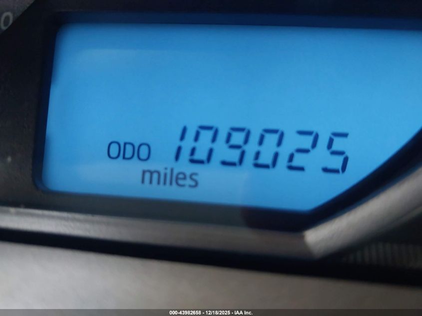 2015 Toyota Rav4 Xle VIN: 2T3WFREV1FW215425 Lot: 43982658