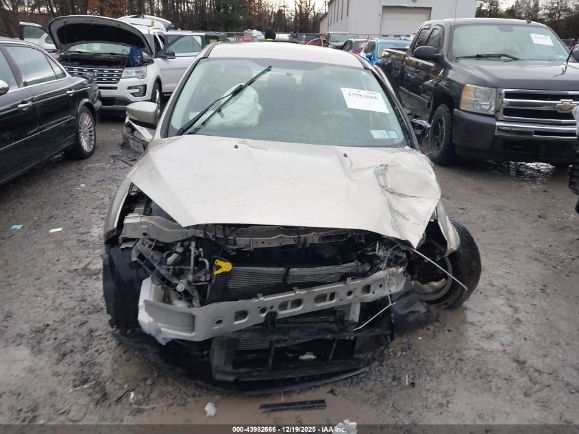 2017 Ford Focus Se VIN: 1FADP3F28HL213639 Lot: 43982666