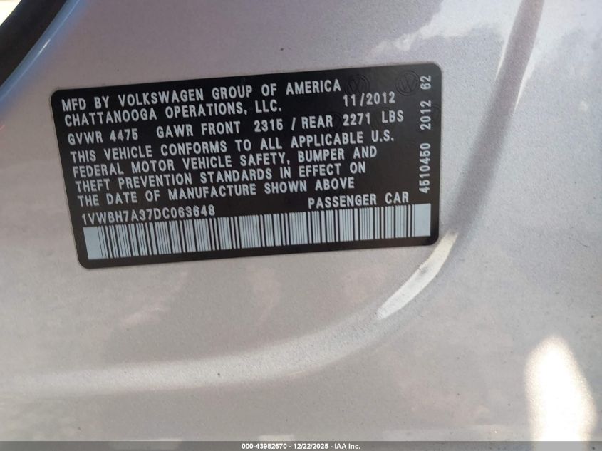 2013 Volkswagen Passat 2.5L Se VIN: 1VWBH7A37DC063648 Lot: 43982670