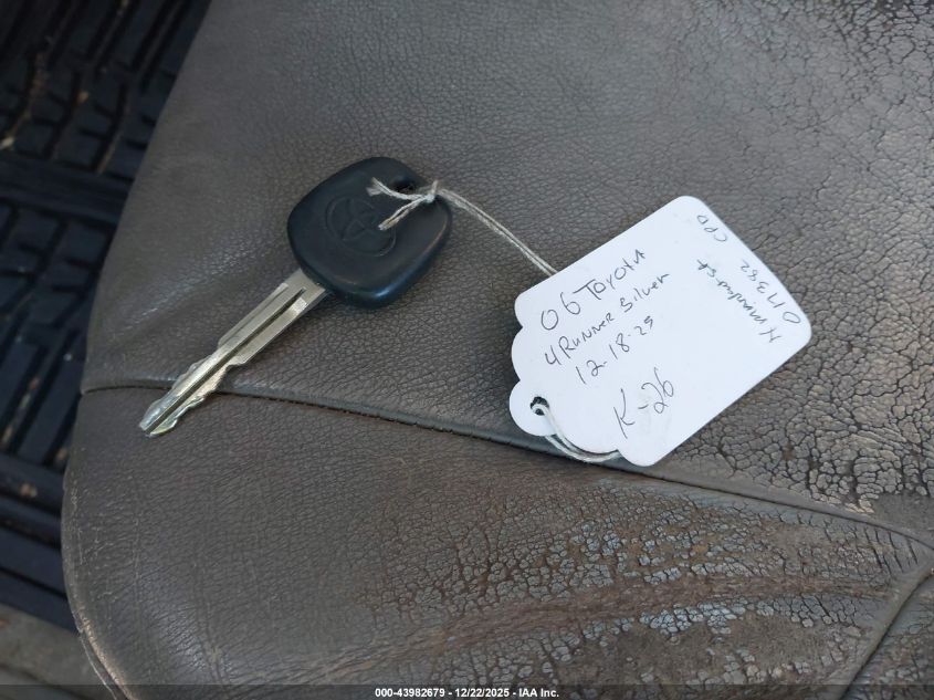 2005 Toyota 4Runner Sr5 V6 VIN: JTEZU14R258034553 Lot: 43982679