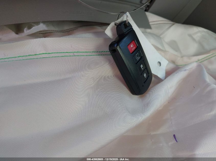 2016 Toyota Highlander Xle V6 VIN: 5TDKKRFH5GS129332 Lot: 43982689