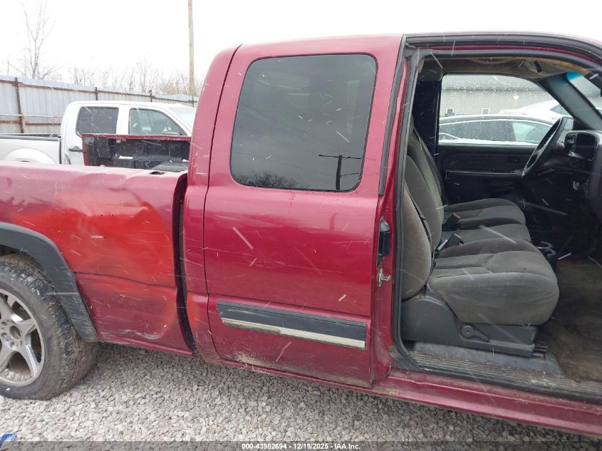2004 Chevrolet Silverado 1500 Z71 VIN: 2GCEK19TX41247653 Lot: 43982694