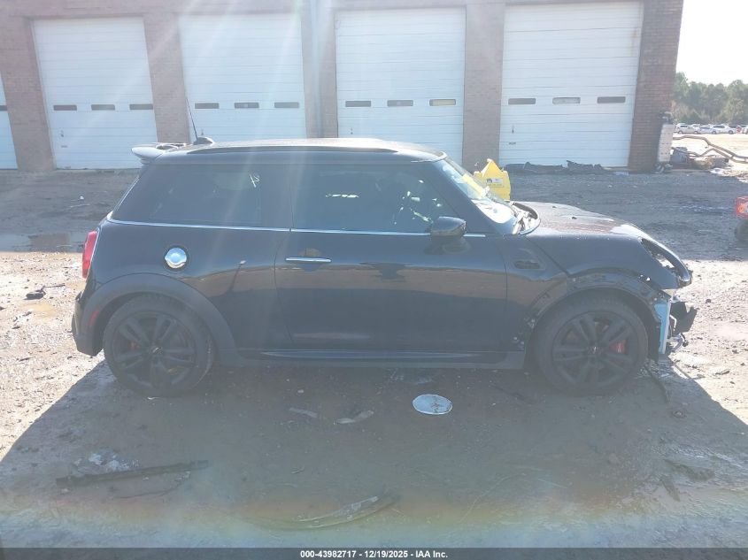 2022 Mini Hardtop John Cooper Works VIN: WMW73DH0XN2R38632 Lot: 43982717