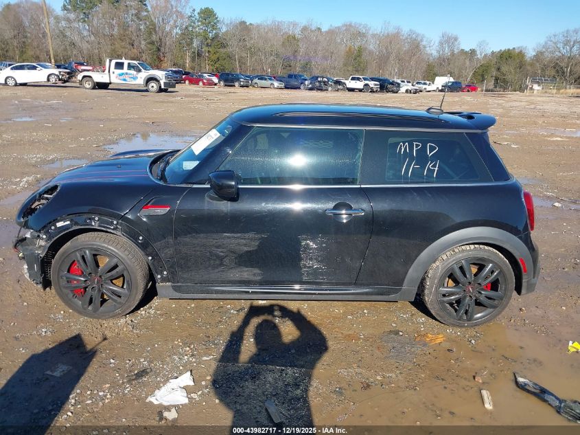 2022 Mini Hardtop John Cooper Works VIN: WMW73DH0XN2R38632 Lot: 43982717