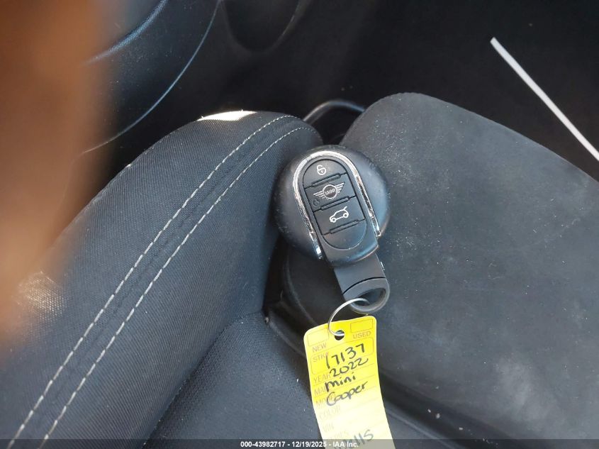 2022 Mini Hardtop John Cooper Works VIN: WMW73DH0XN2R38632 Lot: 43982717