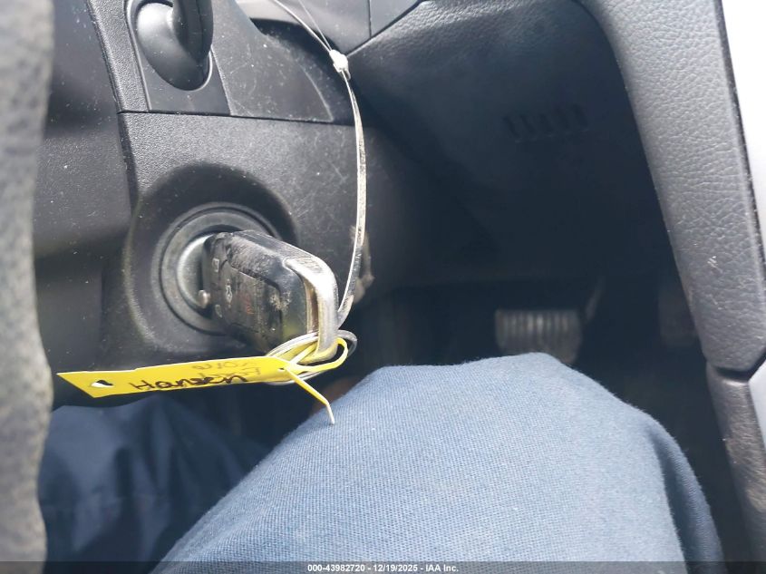 2016 Ford Fusion S VIN: 3FA6P0G71GR113111 Lot: 43982720