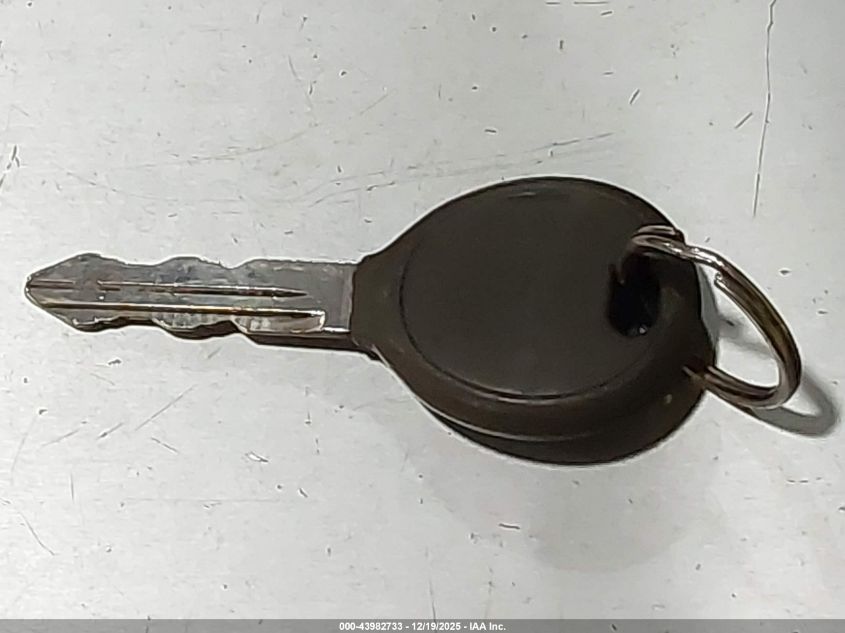 2002 Jeep Wrangler Sahara VIN: 1J4FA59S32P772909 Lot: 43982733