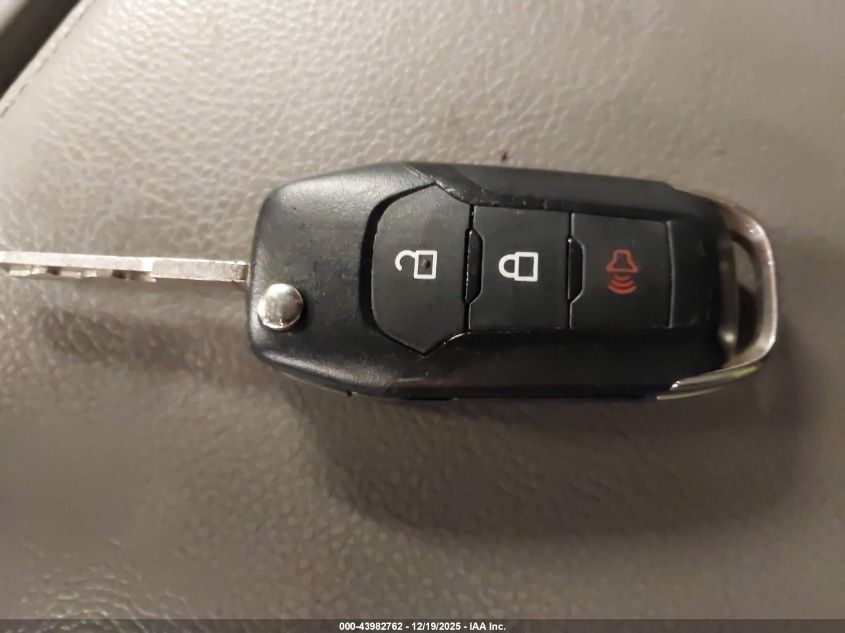 2017 Ford F-150 Xl VIN: 1FTMF1C88HKD02580 Lot: 43982762