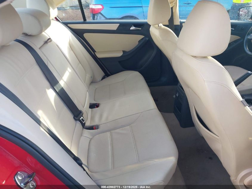 2012 Volkswagen Jetta 2.5L Se VIN: 3VWDP7AJ1CM300755 Lot: 43982773