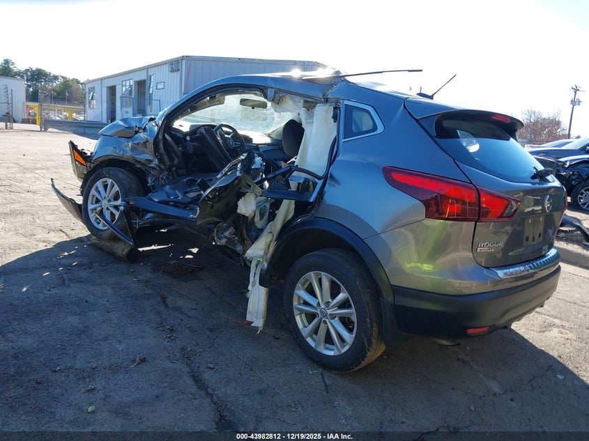 2017 Nissan Rogue Sport S
