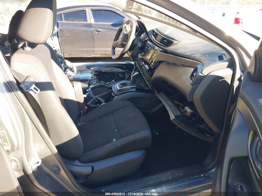 2017 Nissan Rogue Sport S