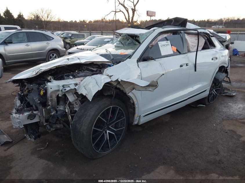 2021 Audi Q8 Premium Plus 55 Tfsi Quattro Tiptronic VIN: WA1EVAF19MD003520 Lot: 43982859