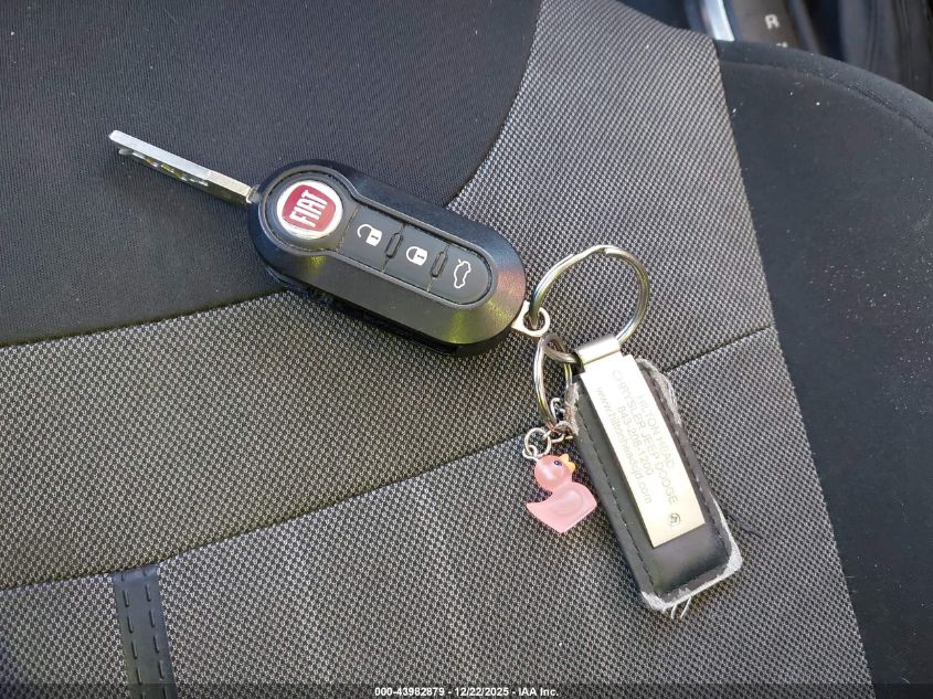 2016 Fiat 500L Urbana Trekking VIN: ZFBCFADH7GZ037900 Lot: 43982879