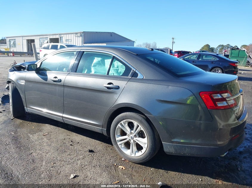 2016 Ford Taurus Sel
