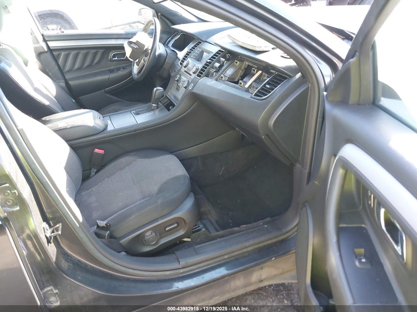 2016 Ford Taurus Sel