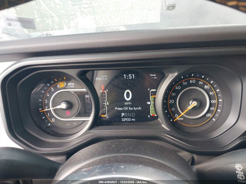 2025 Jeep Wrangler 4-Door Sahara 4X4 VIN: 1C4PJXEN0SW527318 Lot: 43982937