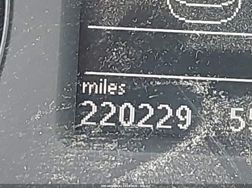 2012 Volkswagen Passat 2.0L Tdi Sel Premium VIN: 1VWCN7A3XCC080682 Lot: 43982944